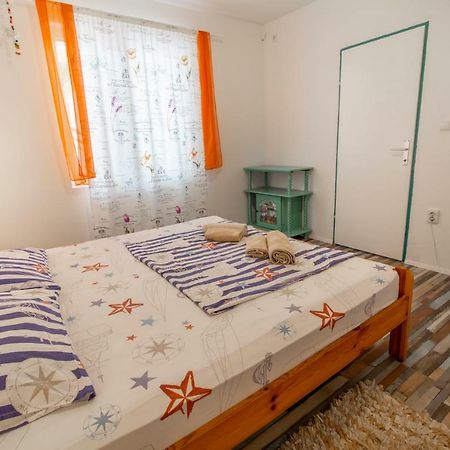 Apartment Anita Baška Voda Esterno foto